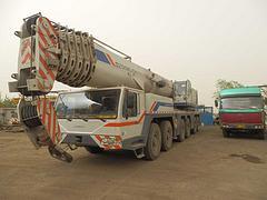 蘭州金泓大型設(shè)備吊裝公司 專業(yè)廠家推薦，質(zhì)量卓越的吊車銷售與履帶吊車租賃